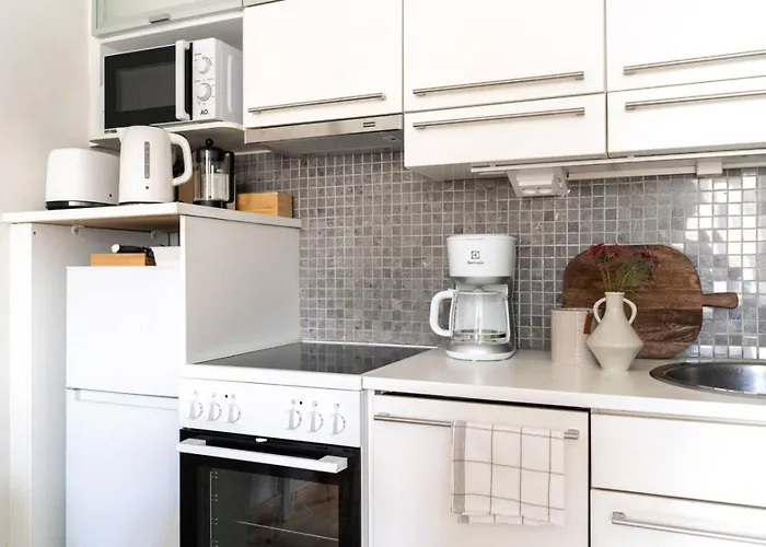 Daire One-bedroom With A Serene Courtyard Helsinki