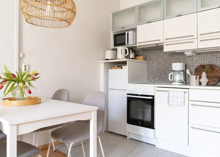 One-bedroom With A Serene Courtyard * Helsinki