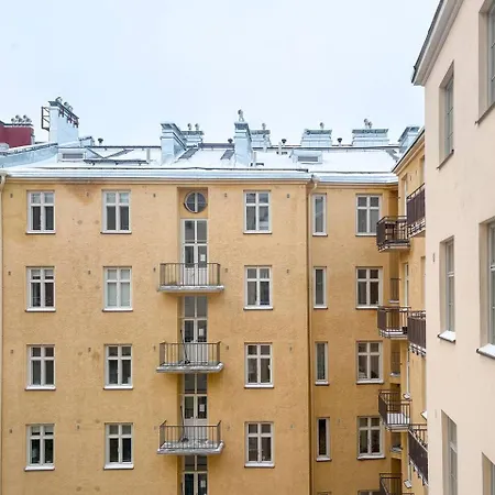 One-bedroom With A Serene Courtyard *